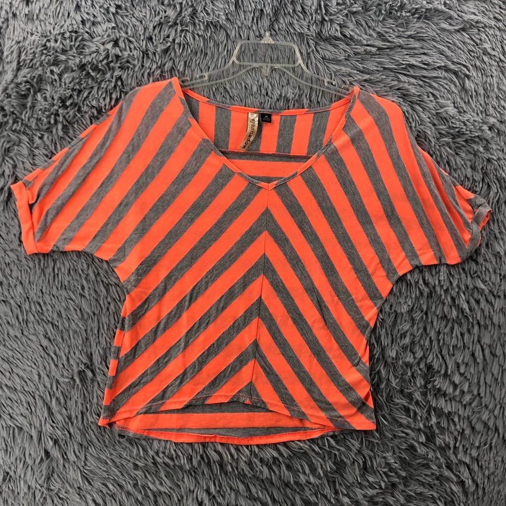 Eyeshadow Shirt Womens Medium Vneck Chevron Top